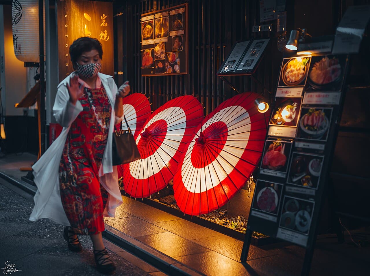 The Pontocho alley at night, Kyoto