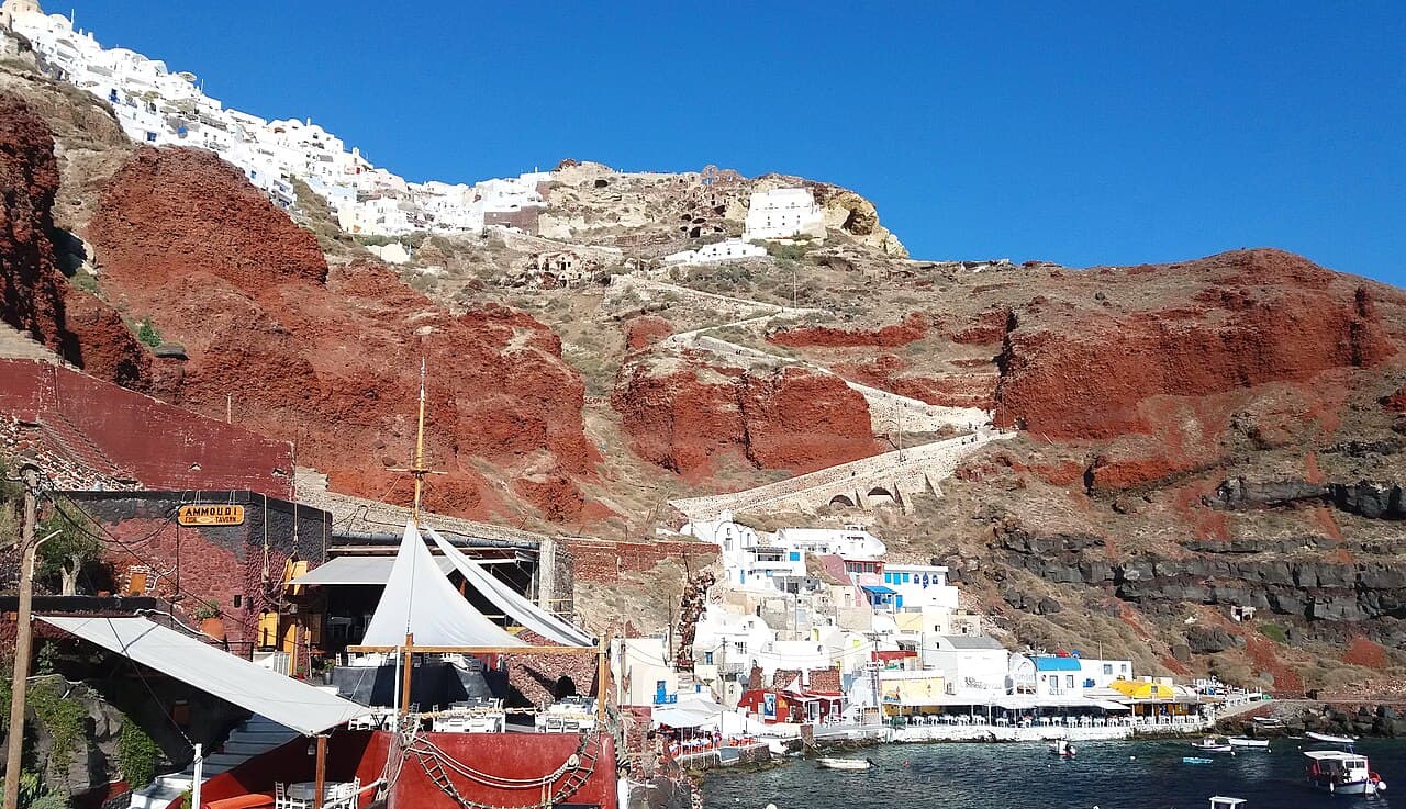 Amoudi Bay below Oia, Santorini