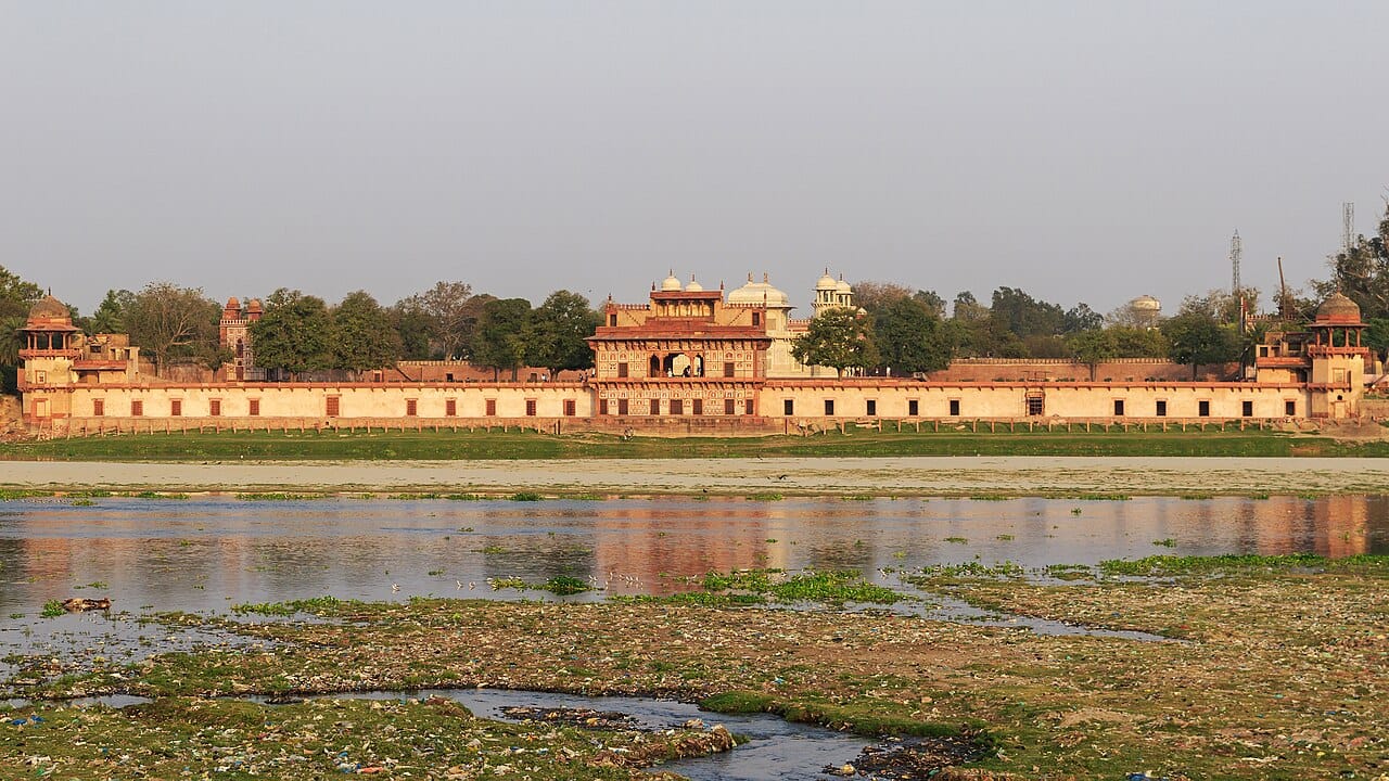 Yamuna riverside view of the Taj, Agra