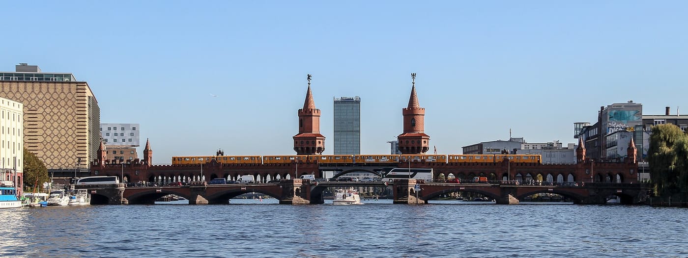 The red-brick double-decker Oberbaum Bridge over the Spree in Berlin