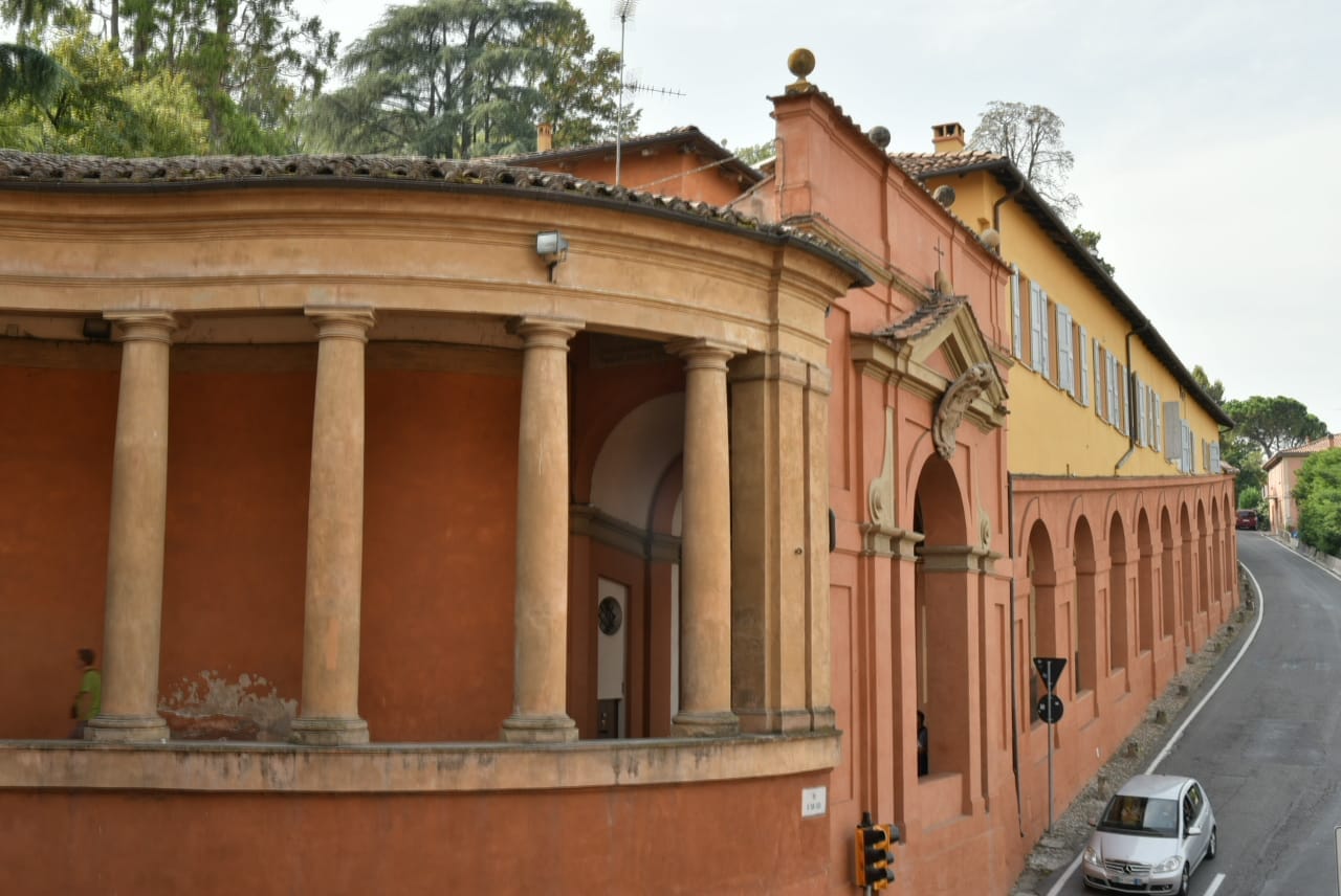 Streets of Santo Stefano, Bologna