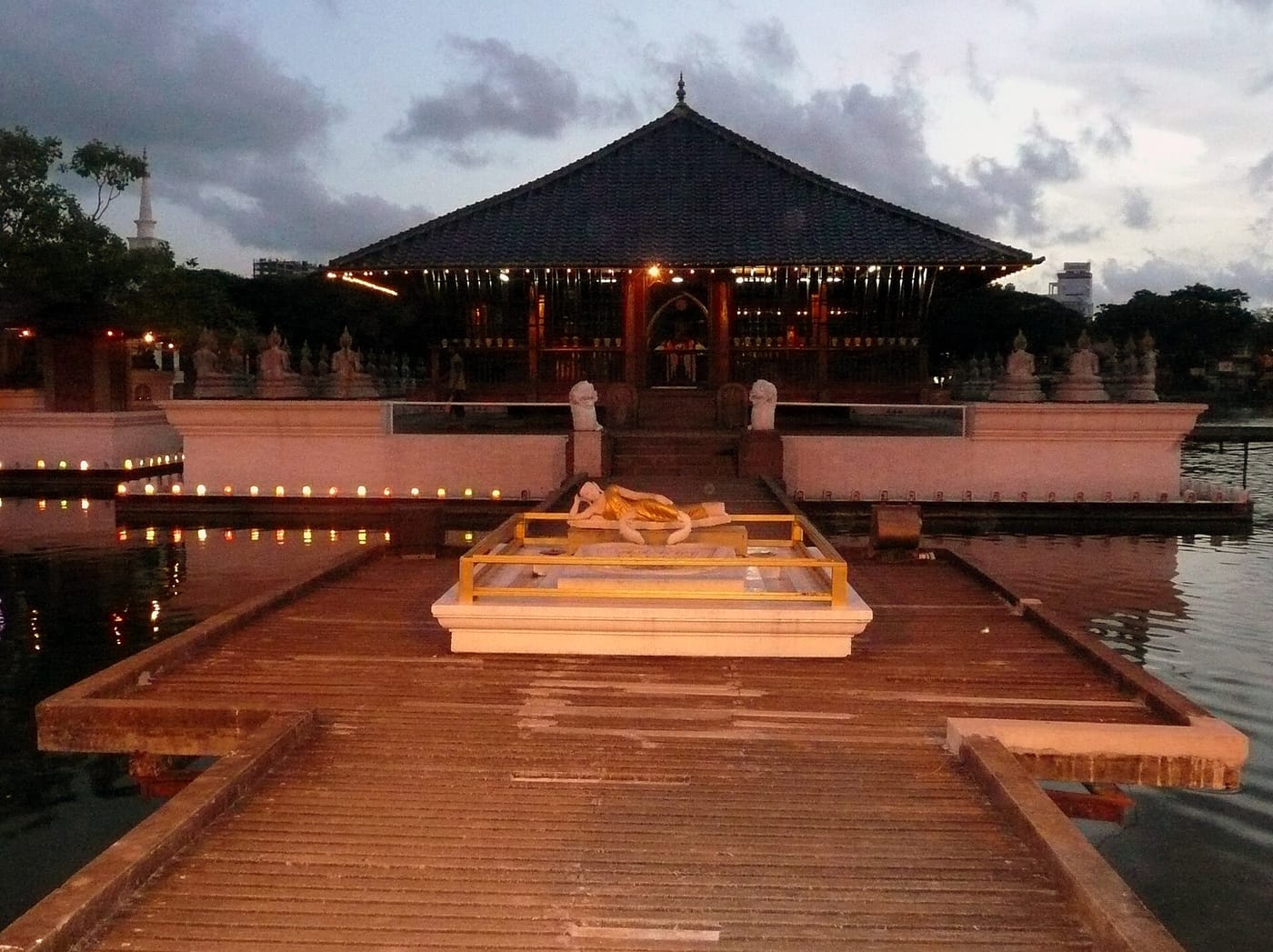 The blue-roofed pavilions of the Seema Malaka temple on Beira Lake, Colombo
