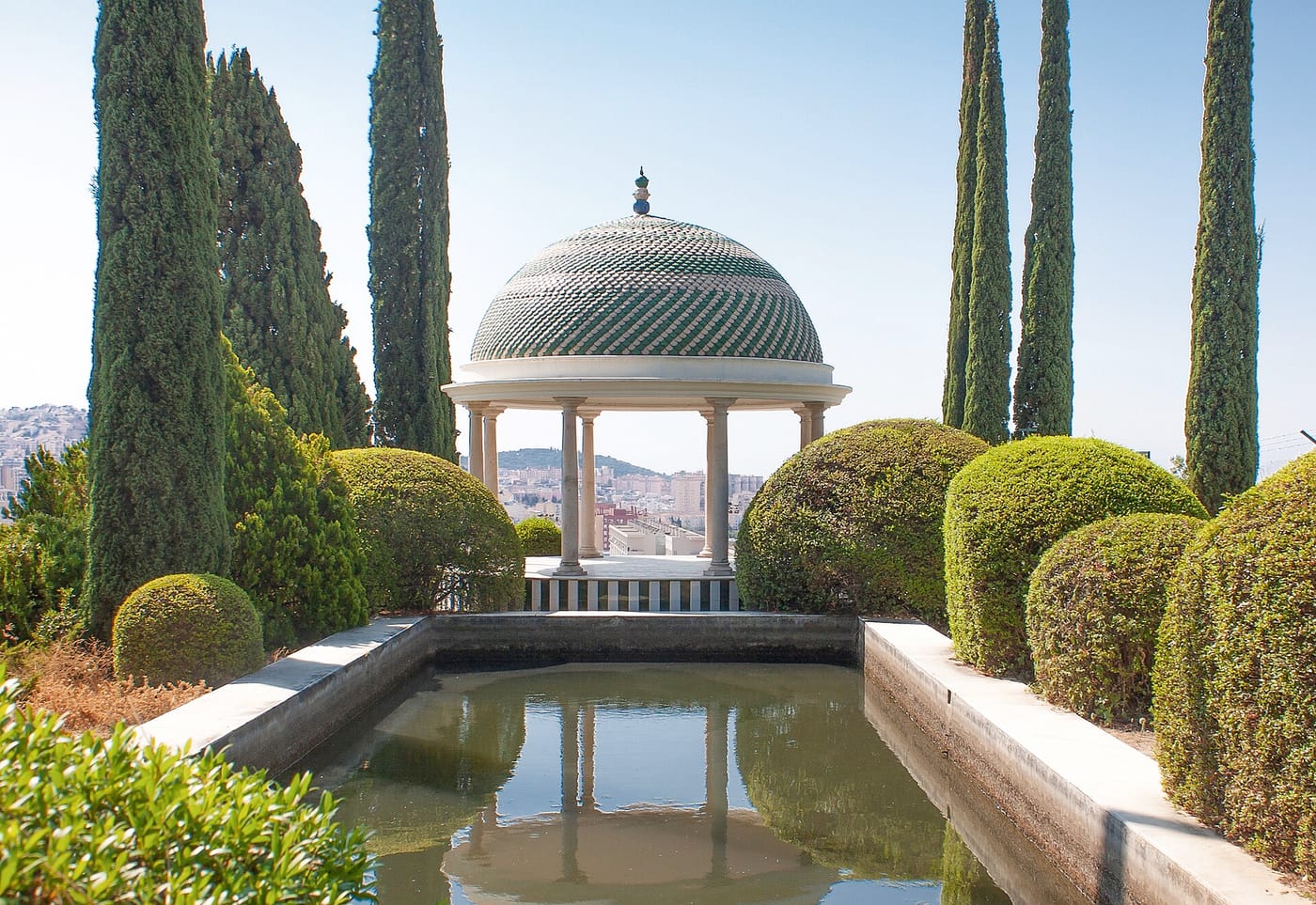 A pavilion among palms in the Jardín La Concepción botanical garden in Málaga