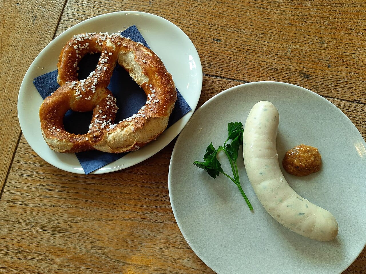Weisswurst, pretzel and wheat beer, Munich