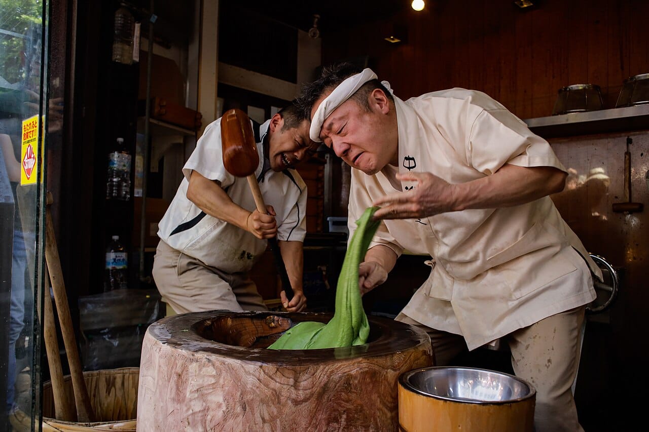 Fresh pounded yomogi mochi in Nara