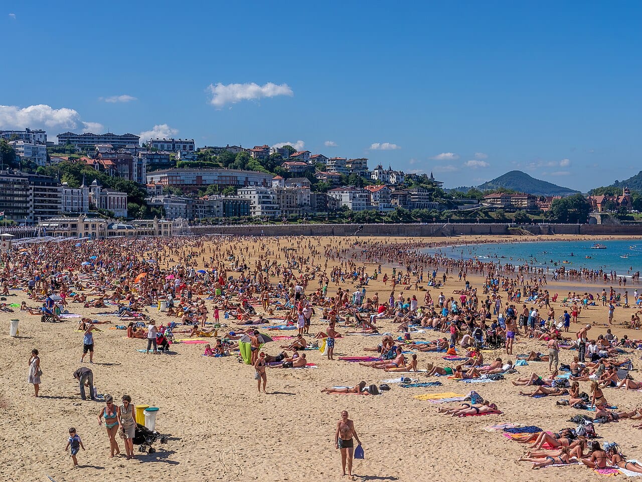 San Sebastián — Basque beach city of pintxos, a perfect bay and Michelin stars