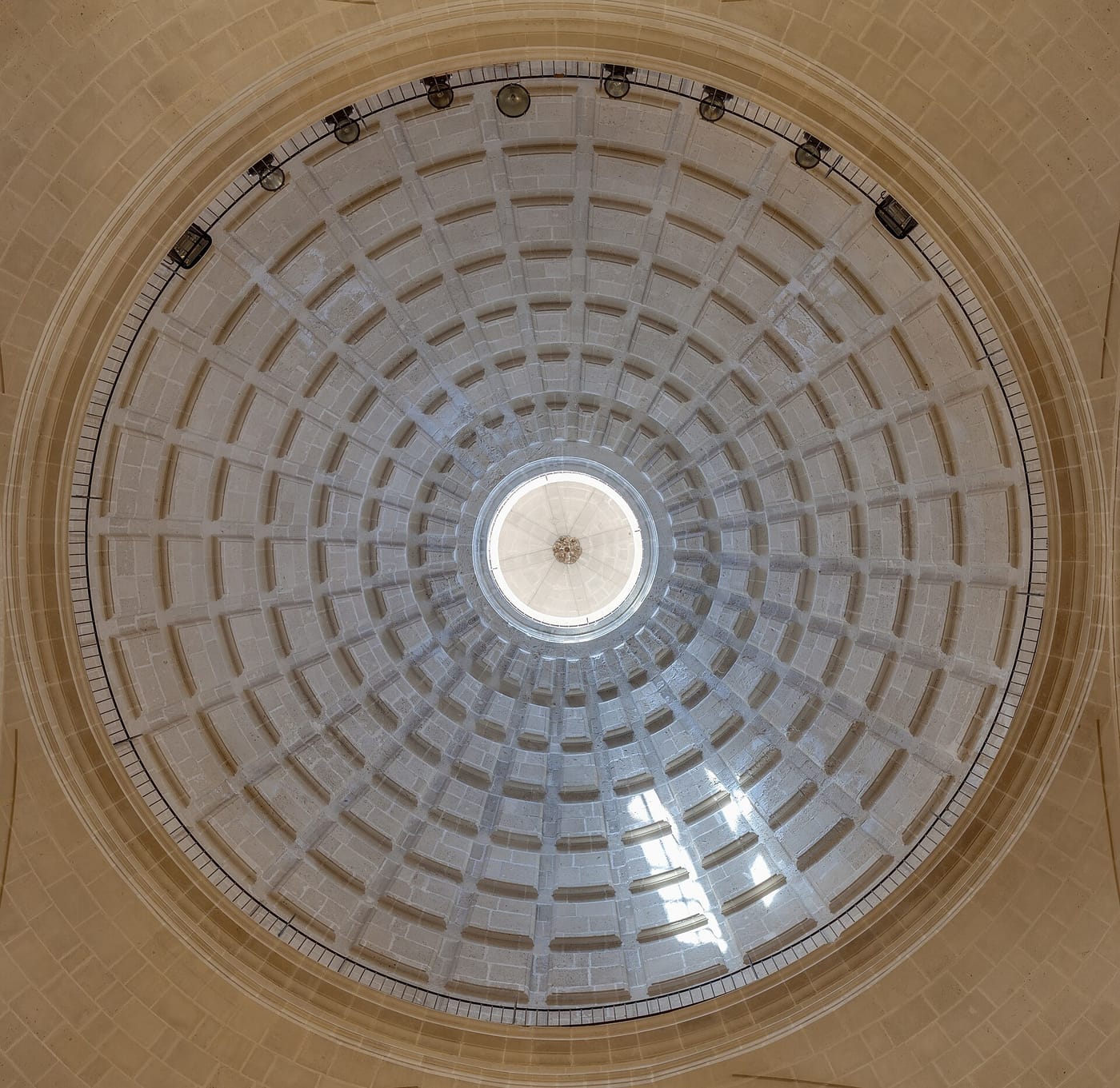 The fresco-covered vaulted ceiling of the San Nicolás church in Valencia